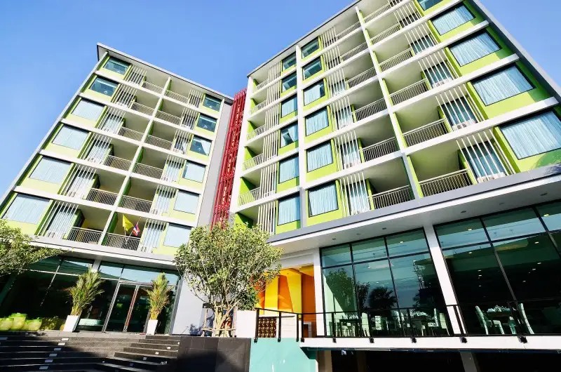 LAKKHANA POOLSIDE RESORT