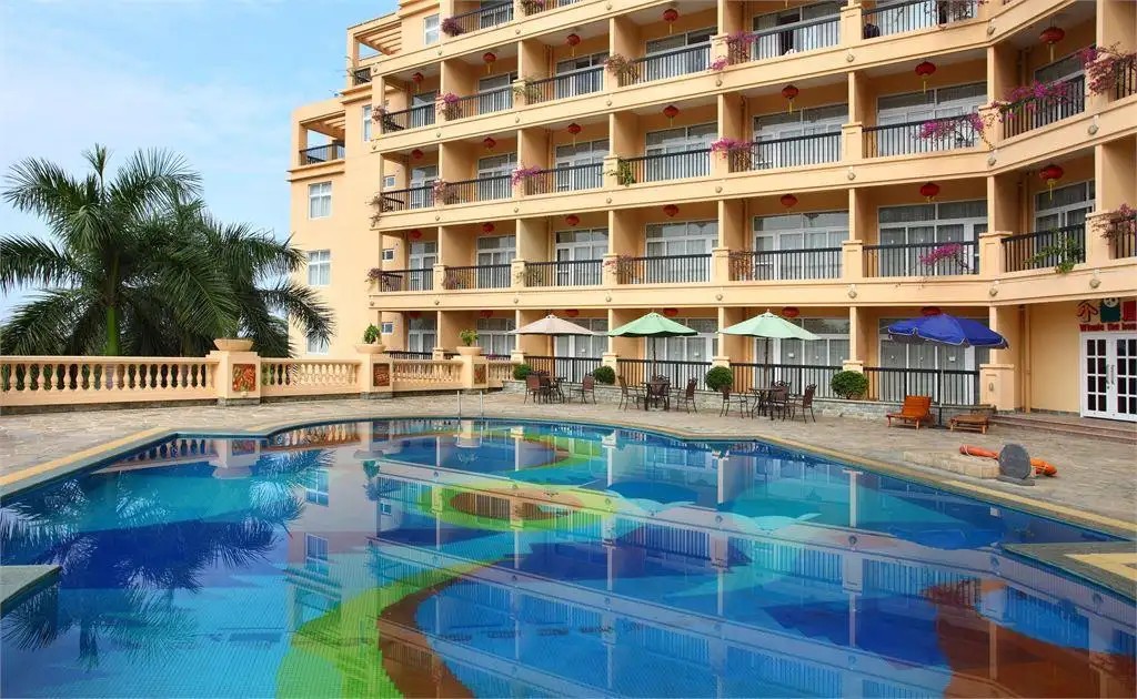 GOLDEN PHOENIX SEAVIEW