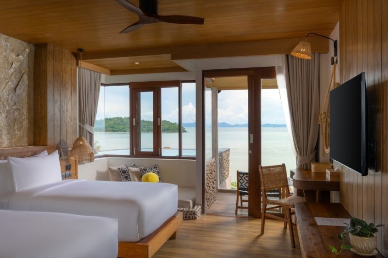 studio ocean view