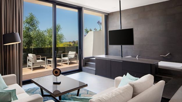 grand suite sea view
