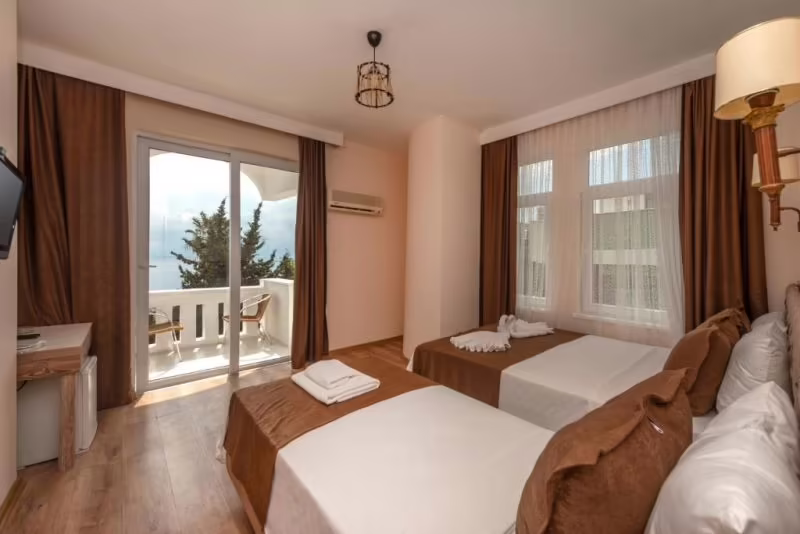 ROYAL CITY HOTEL LARA