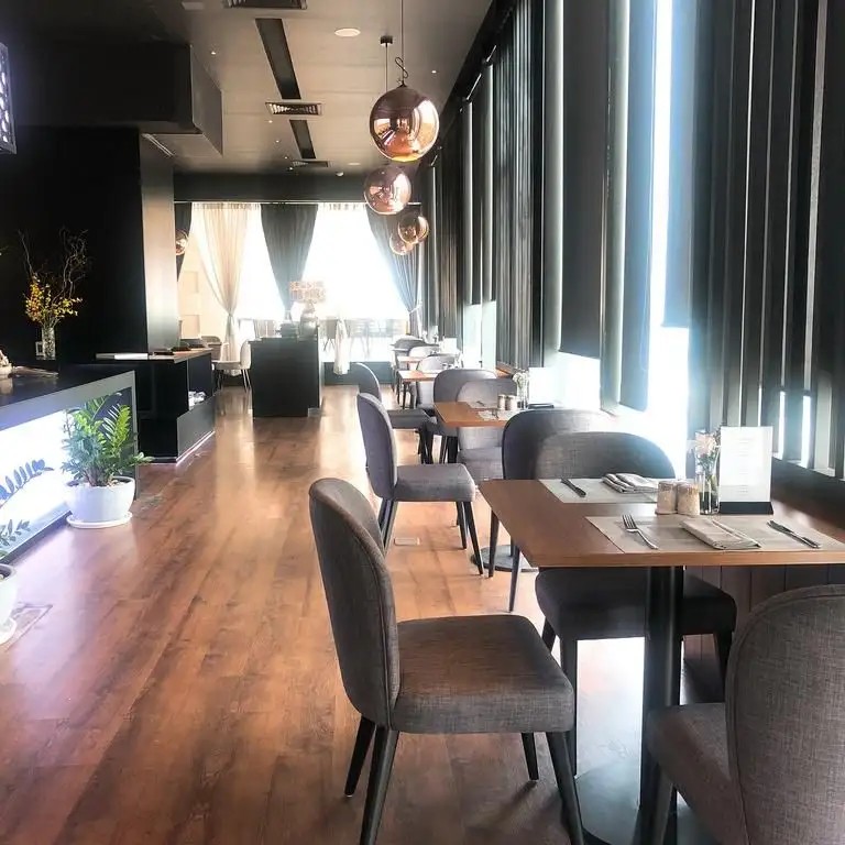 AMENA RESIDENCE & SUITES