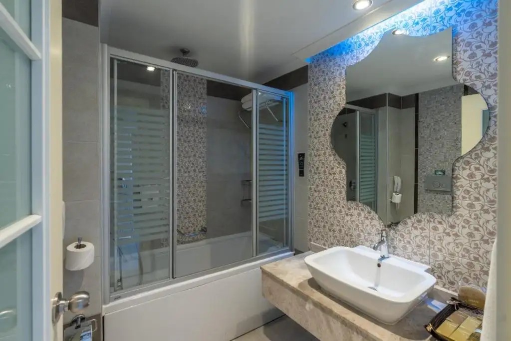 ADENYA HOTEL & RESORT