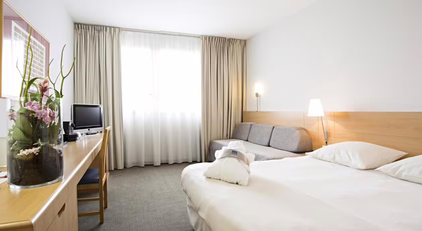 NOVOTEL TORINO CORSO GIULIO CESARE