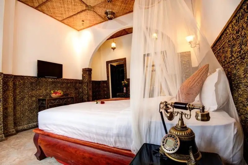 LE GRAND PALAIS BOUTIQUE HOTEL