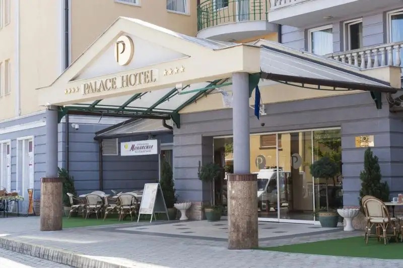 PALACE HOTEL HEVIZ