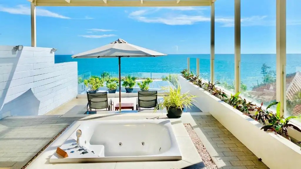 THE CLIFF RESORT & RESIDENCE