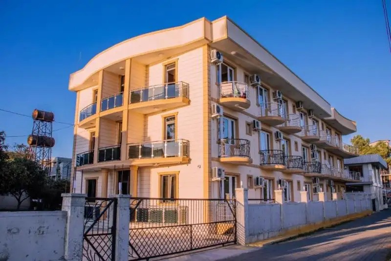 SEASIDE HOTEL