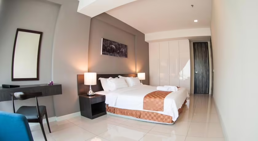 SKY HOTEL
