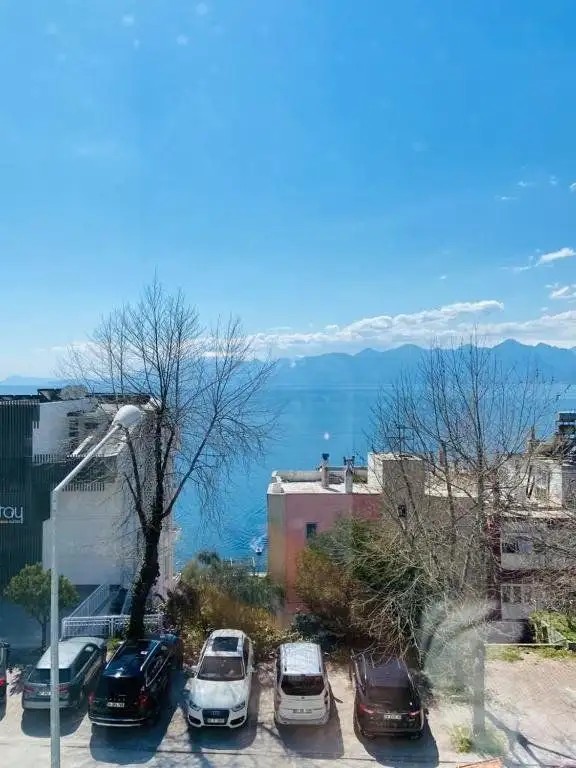LARA VISTA HOTEL