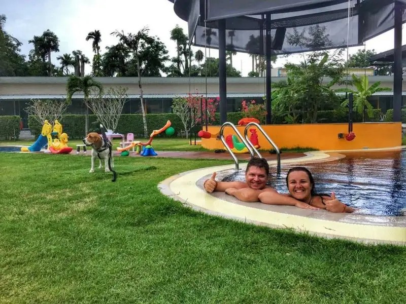 JAZZ U GARDEN RESORT