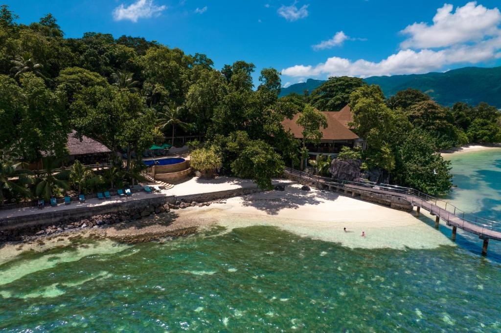 CERF ISLAND RESORT (EX. MARINE PARK)