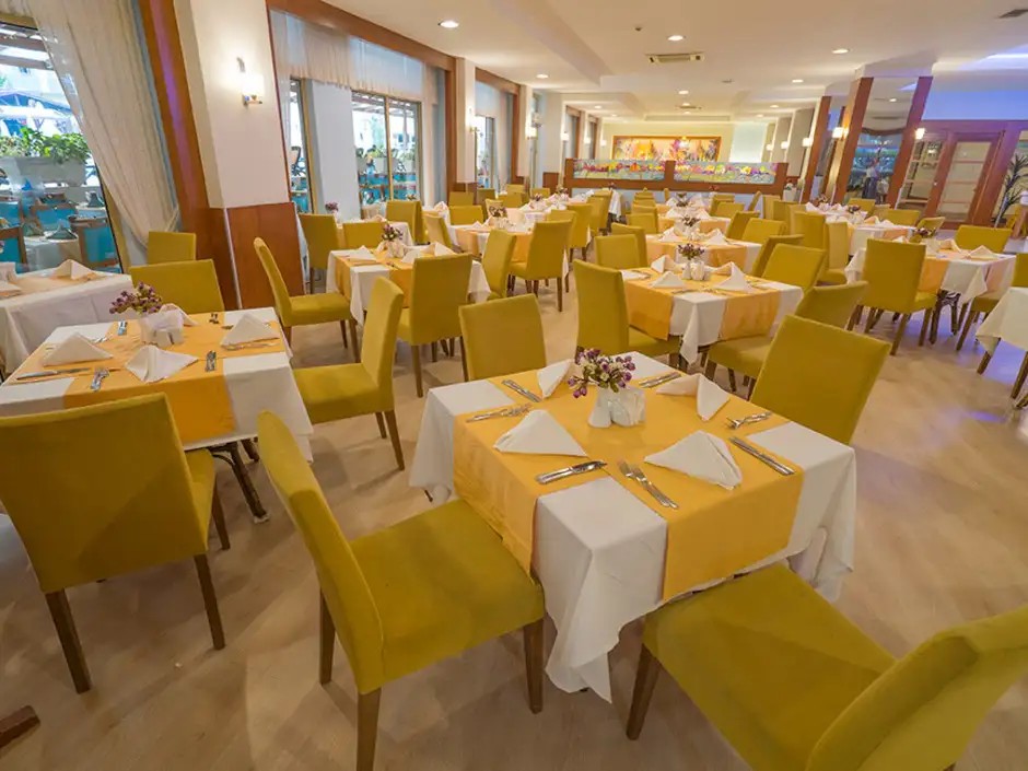 SIDE BREEZE HOTEL (MONACHUS PARK)