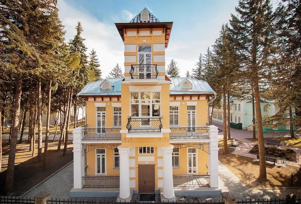МЕТАЛЛУРГ ЕССЕНТУКИ