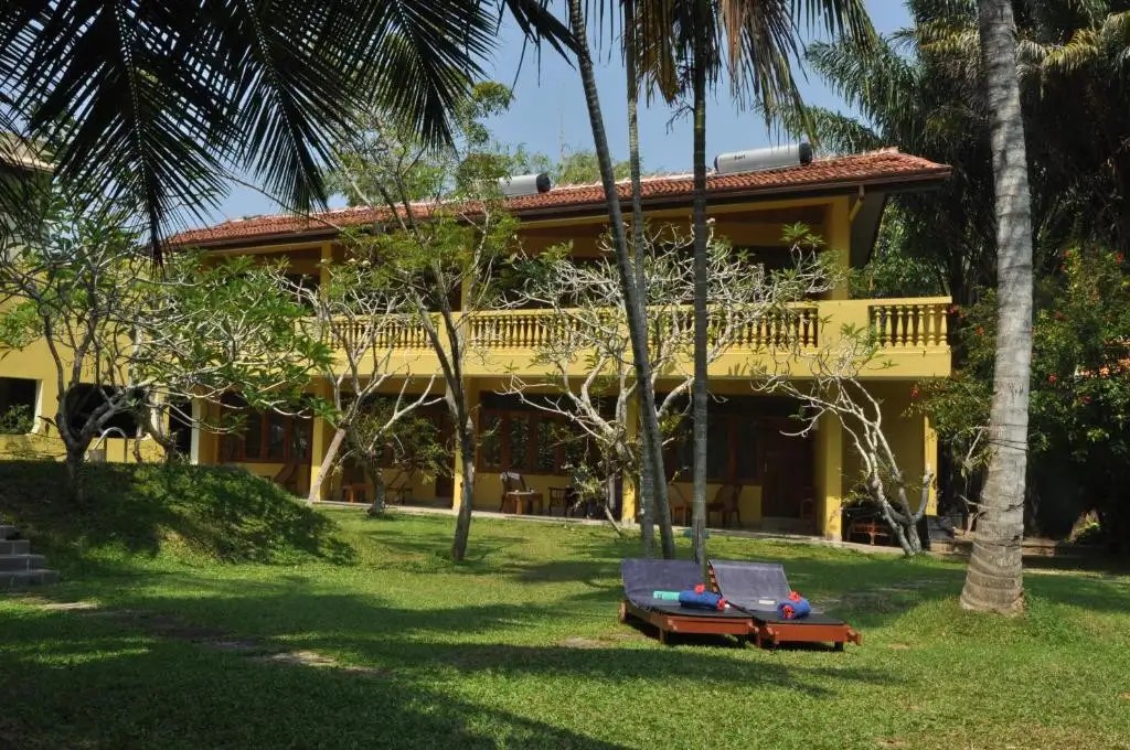 AHYORA RIVER RESORT (EX. MUTHUMUNI AYURVEDA RIVER RESORT)