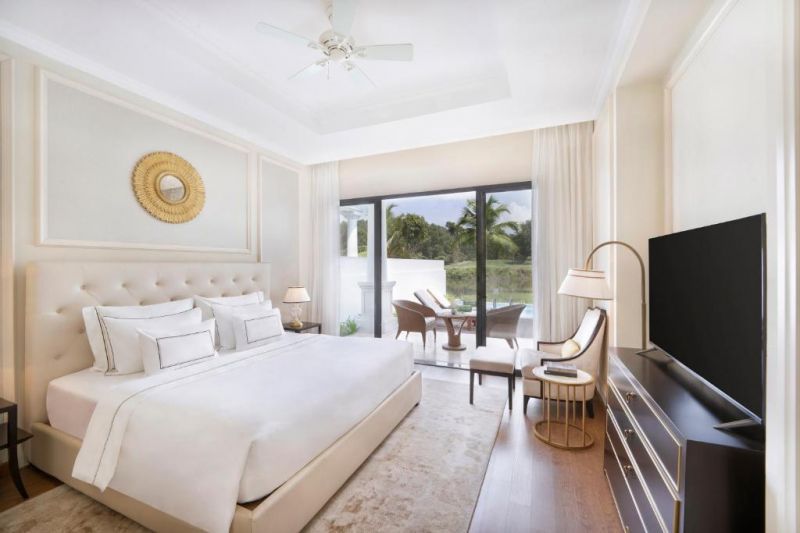 1 bedroom villa lake view with private pool