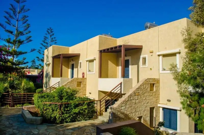 YOUR MEMORIES HOTEL AND APARTMENTS