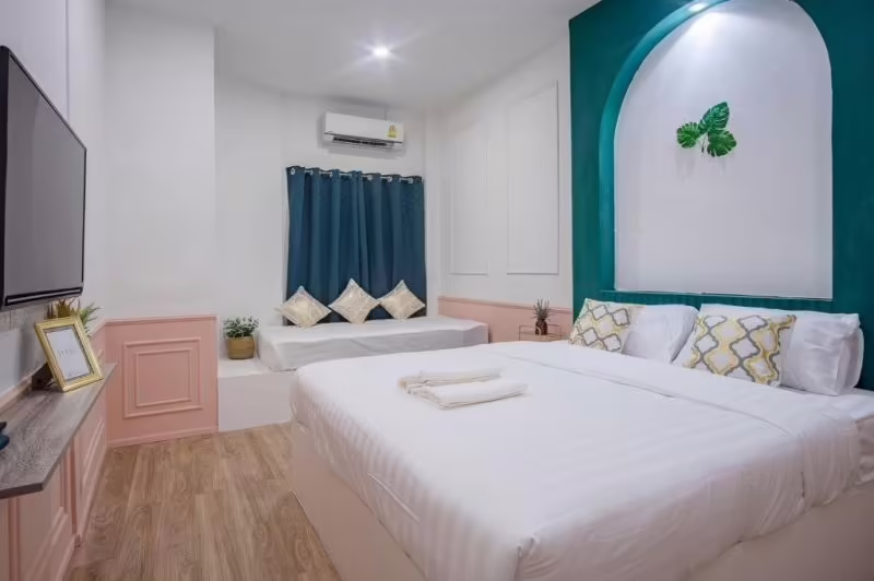 ISARA BOUTIQUE HOTEL AND CAFE