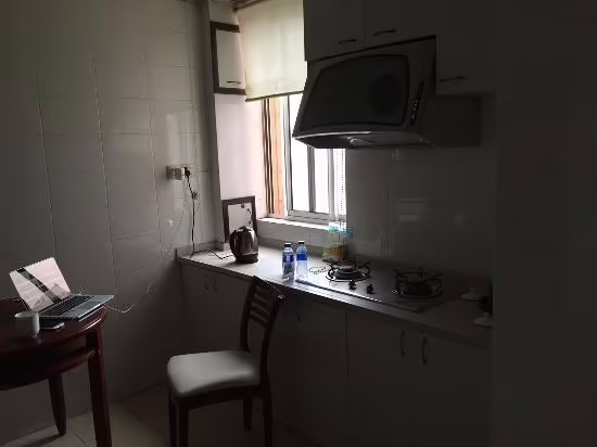EMBASSY SUITE