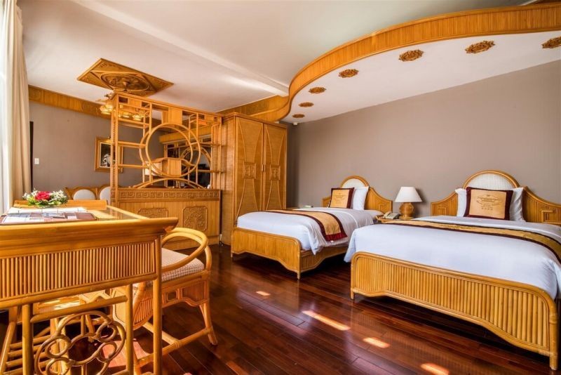deluxe suite