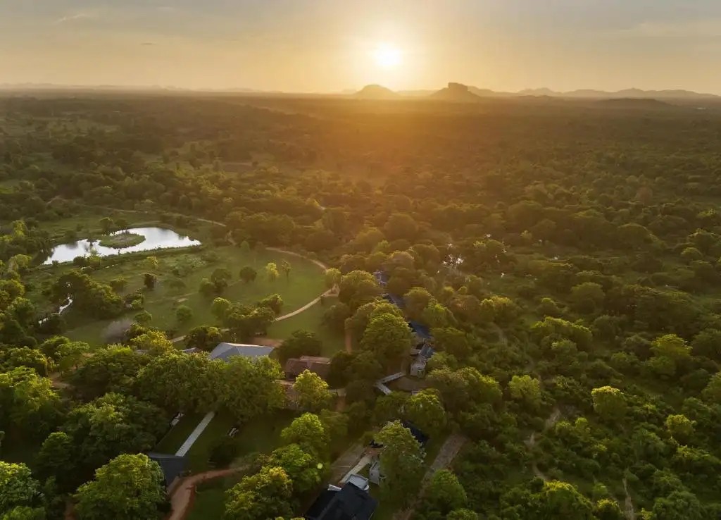 AYUGIRI AYURVEDA WELLNESS RESORT SIGIRIYA
