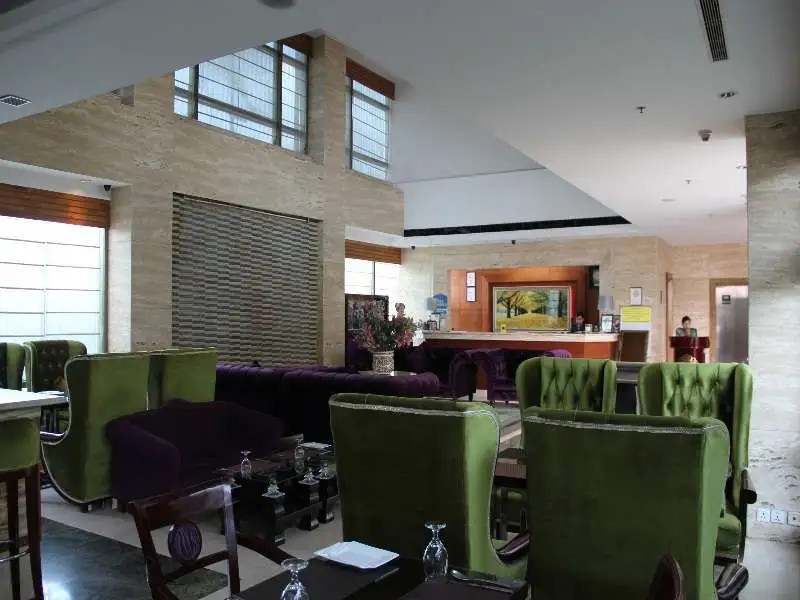 BEST WESTERN SKYCITY