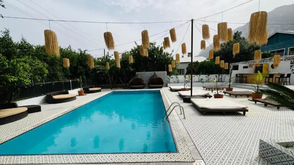 GULER HOTEL