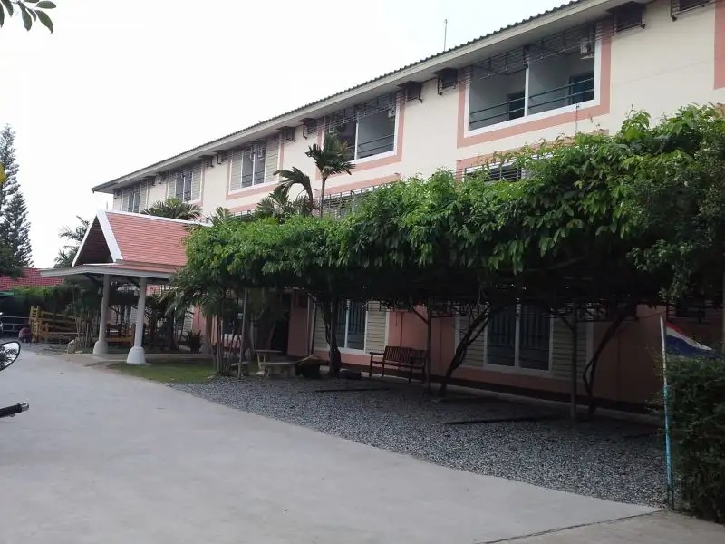 DEEDEN PATTAYA RESORT