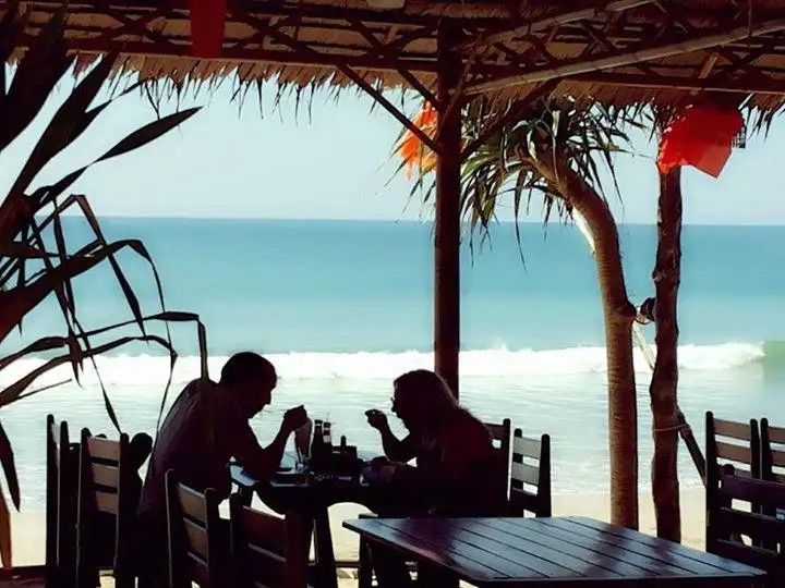 LANTA SEAFRONT RESORT