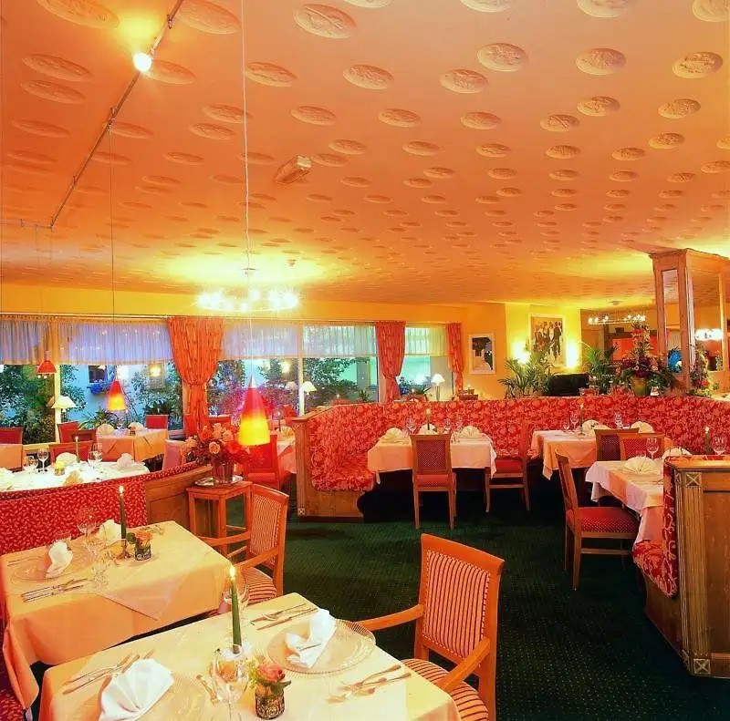 KRUMERS POST HOTEL & SPA