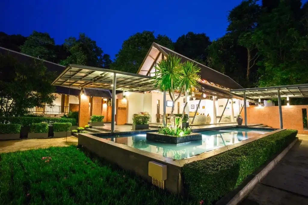 TINIDEE GOLF RESORT