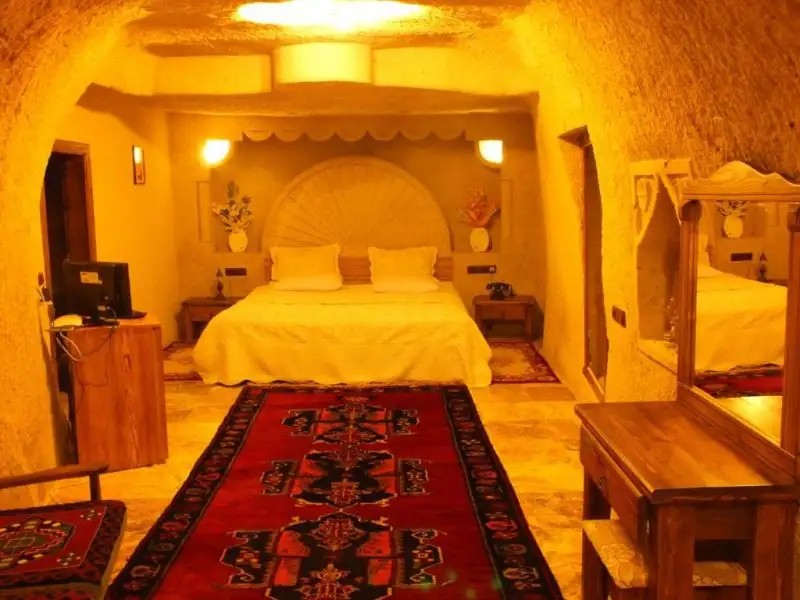 DILEK TEPESI CAVE HOTEL
