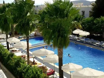 ARINNA HOTEL