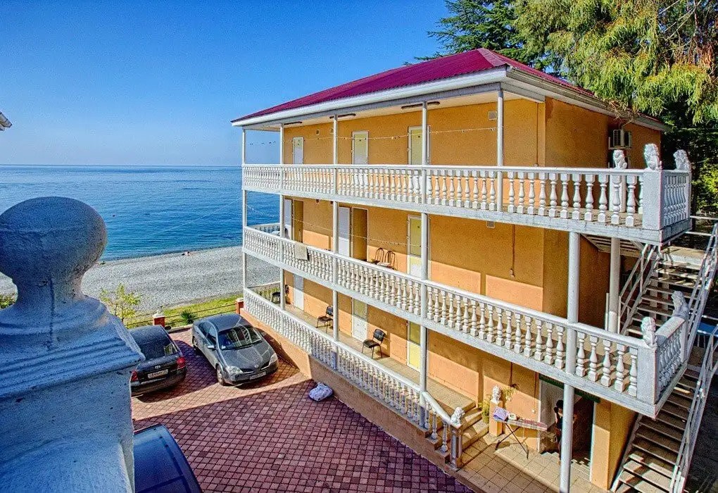 АПСНЫ-АБАЗАШТА