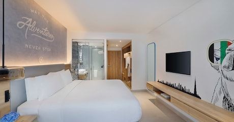 2 bedroom family with balcony