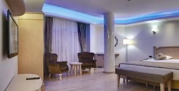 BLUE CITY BOUTIQUE HOTEL