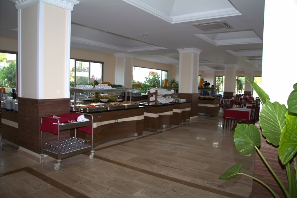 GRAND MIRAMOR HOTEL & SPA