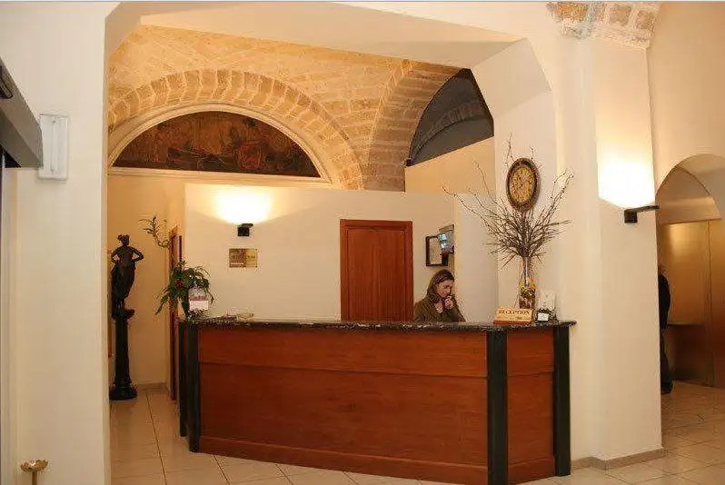 ADRIA HOTEL BARI