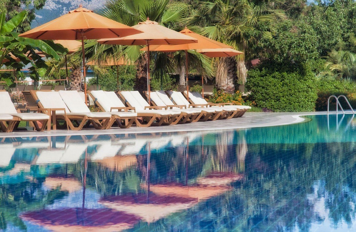 AKKA CLAROS HOTEL