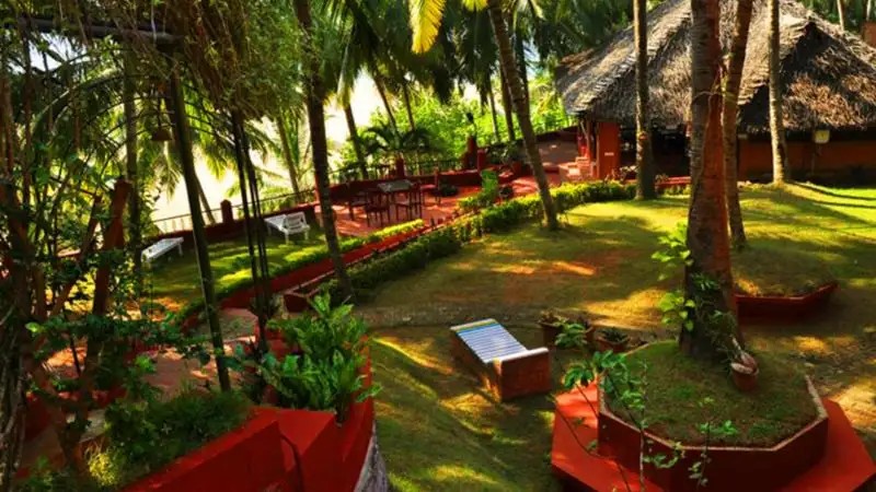HALCYON VALLEY BEACH RESORT