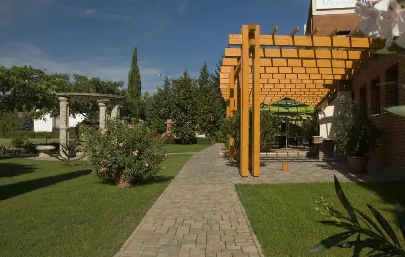 THERMAL HOTEL HARKANY