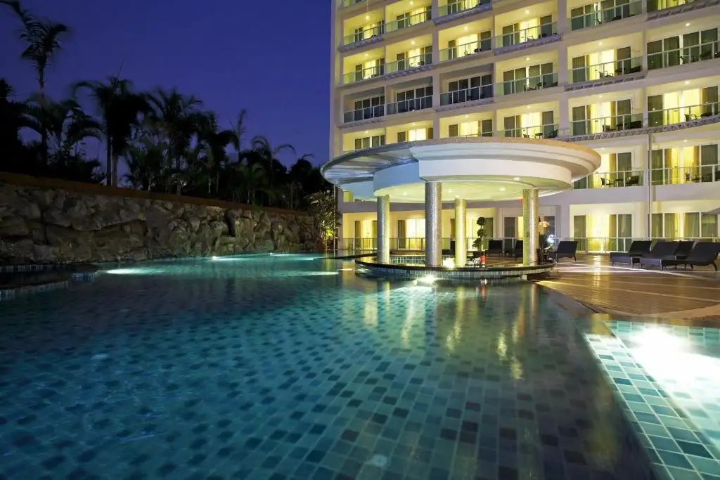 CENTARA NOVA HOTEL & SPA PATTAYA