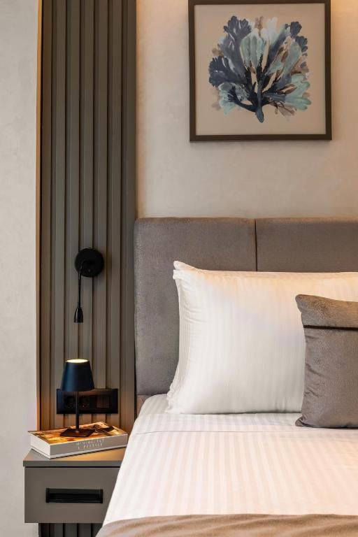 ZALEL HOTELS OLD CITY