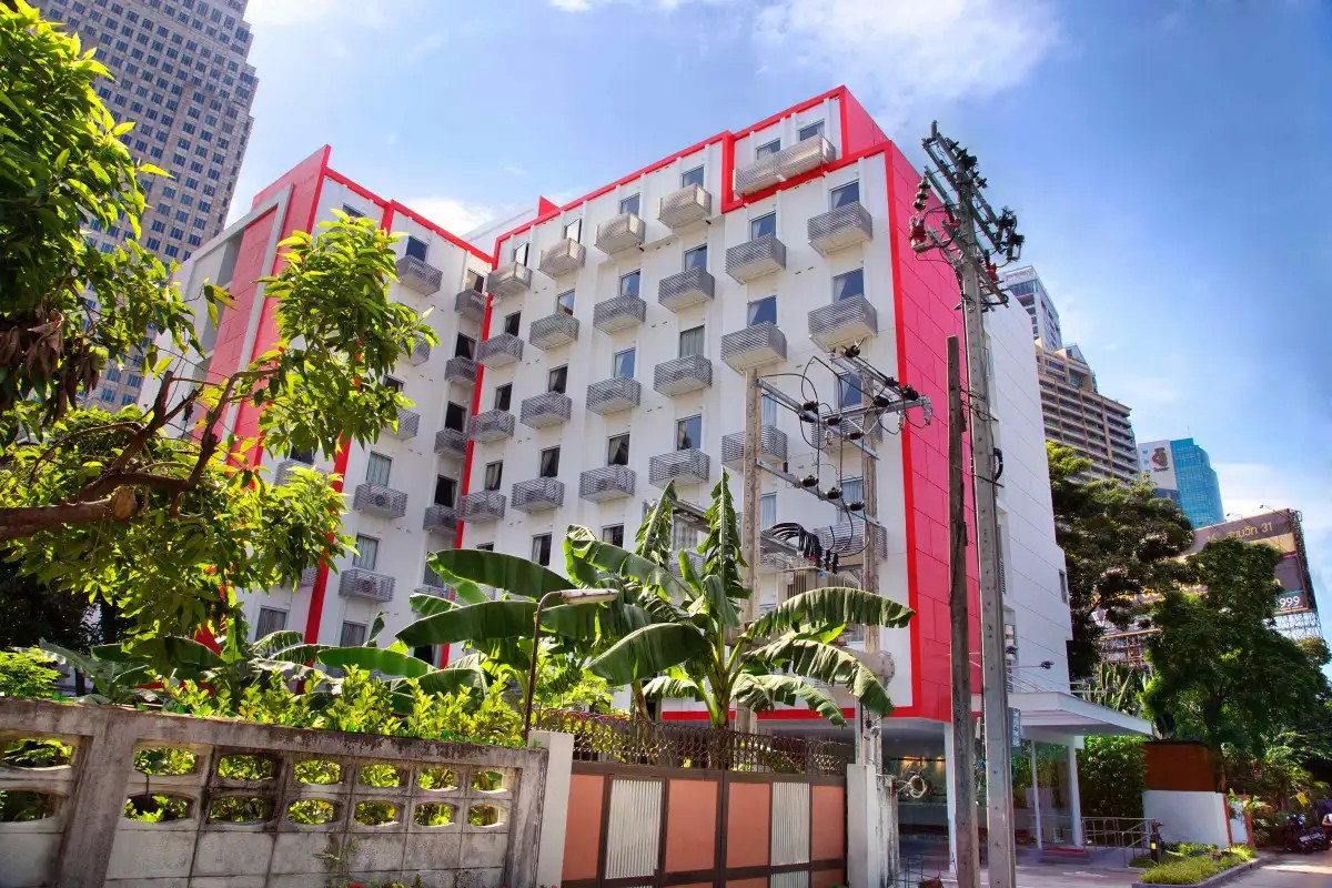 EASY PLANET BANGKOK ASOKE (EX. RED PLANET ASOKE)