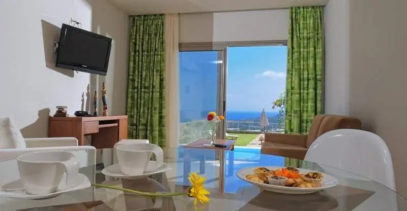 ROYAL HEIGHTS RESORT