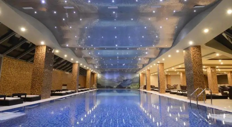 GOLDEN PALACE RESORT & SPA