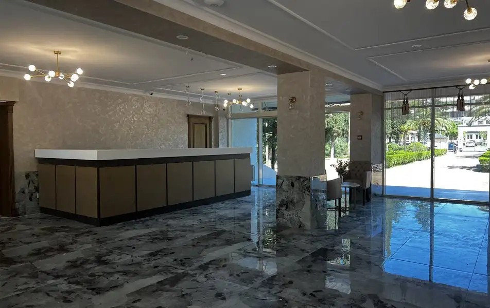 ПАРК-ОТЕЛЬ ЧЕРНОМОРЕЦ