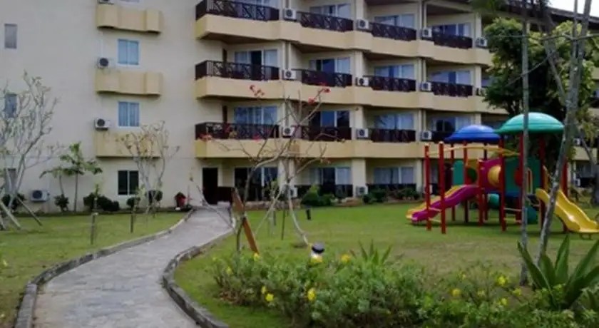 PALM BEACH RESORT & SPA LABUAN