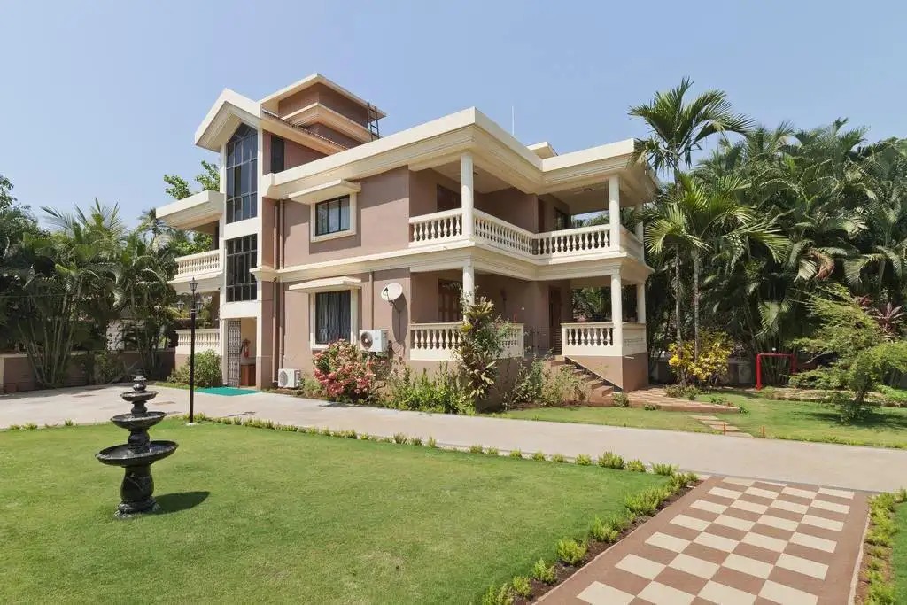 SEASHELL BEACH SUITES