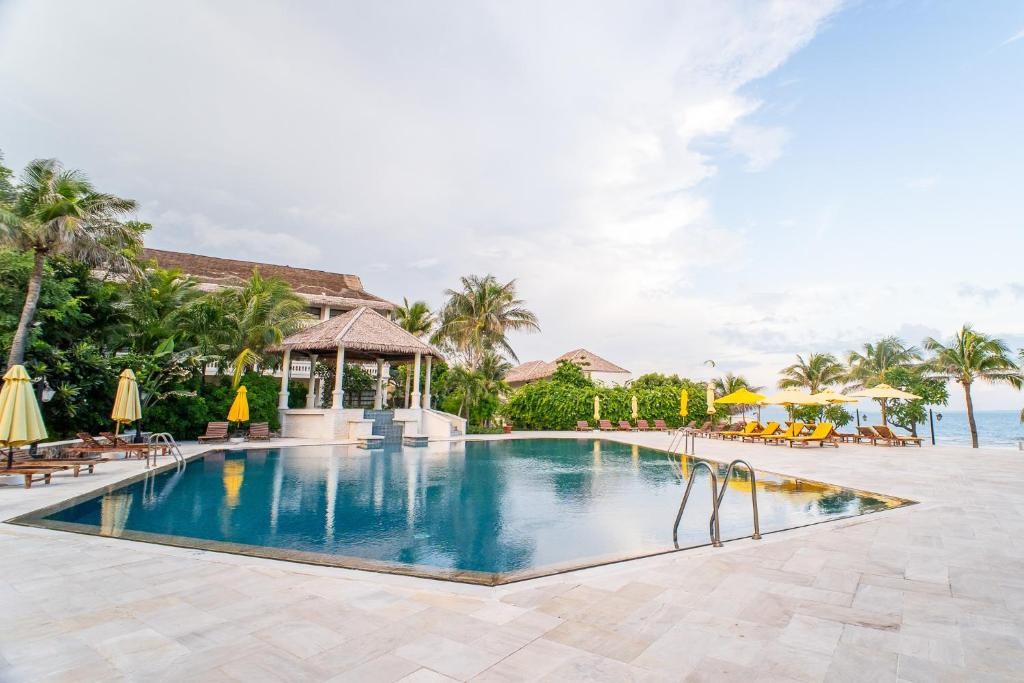 ALLEZBOO RESORT